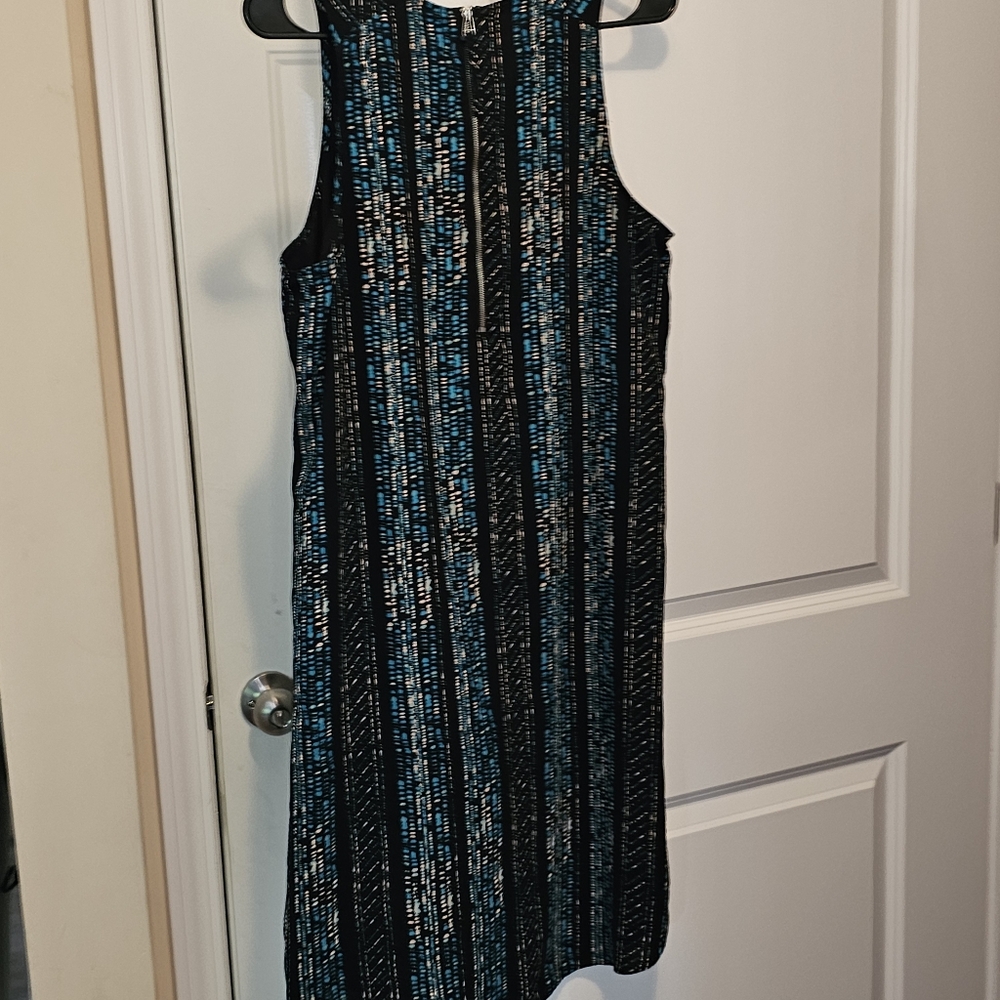 L black and blue dress